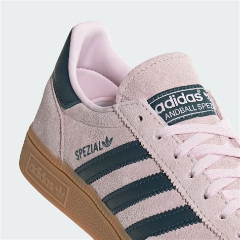 Adidas spezial core clear pink